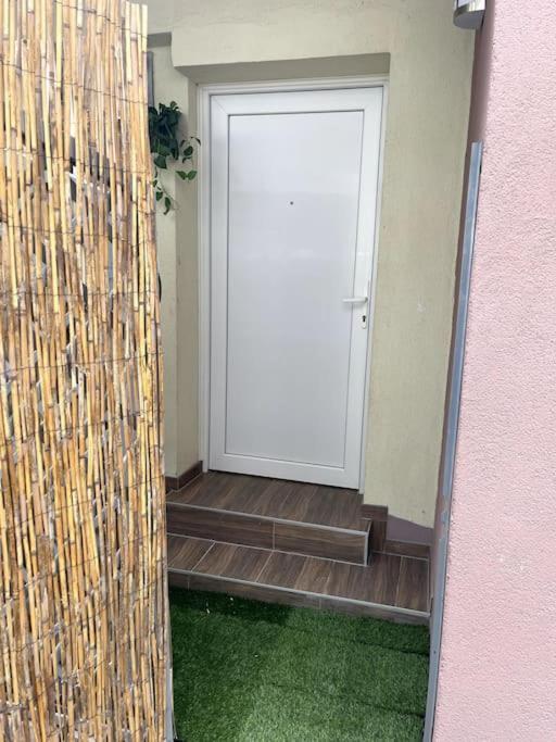 Apartment In מריבור מראה חיצוני תמונה